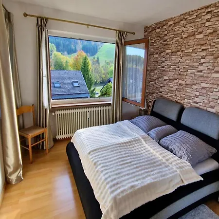 Lägenhet Haus Sonnenschein An Der Skipiste